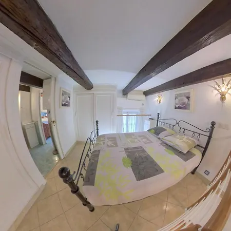 Apartamento Cosy Duplex Au Port Du Vieux
