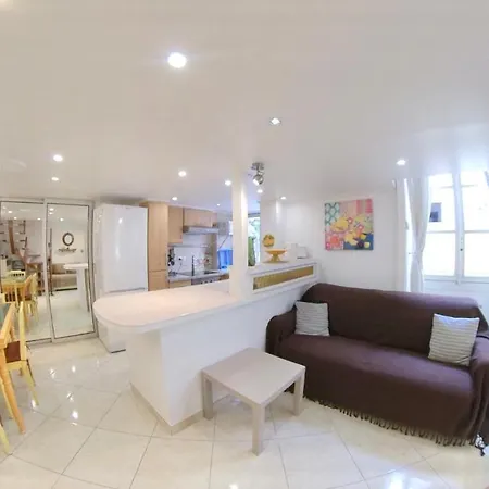 Appartement Cosy Duplex Au Port Du Vieux Nice
