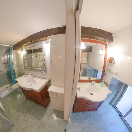 Cosy Duplex Au Port Du Vieux アパート *